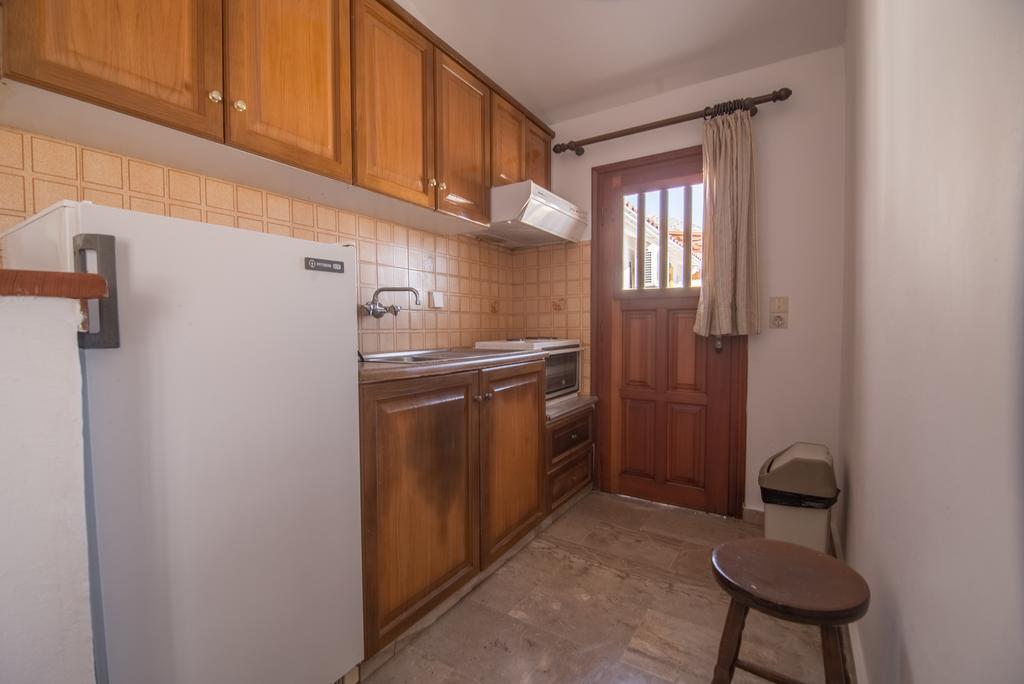 Maria Parameriti Apartments Poros (Kefalonia) Exterior foto